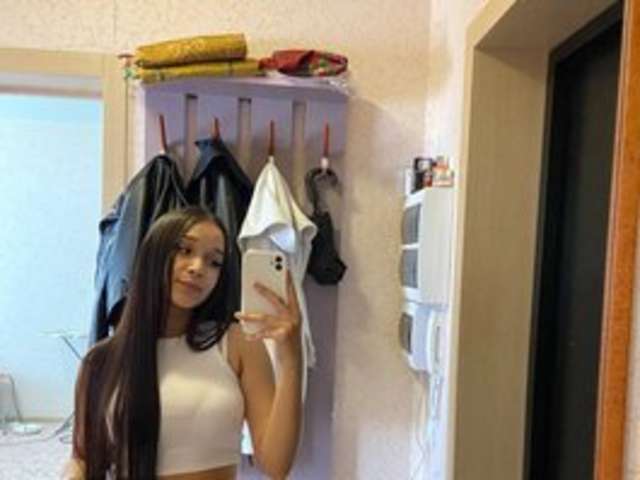 go to chat with Diana14a