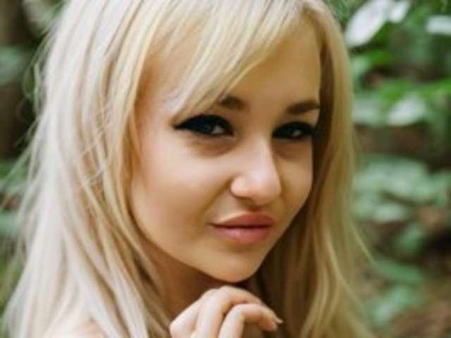 go to chat with Diana4355