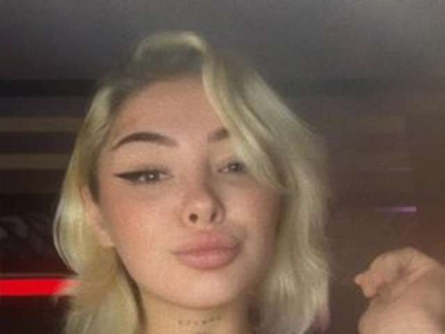 go to chat with DivineCoco