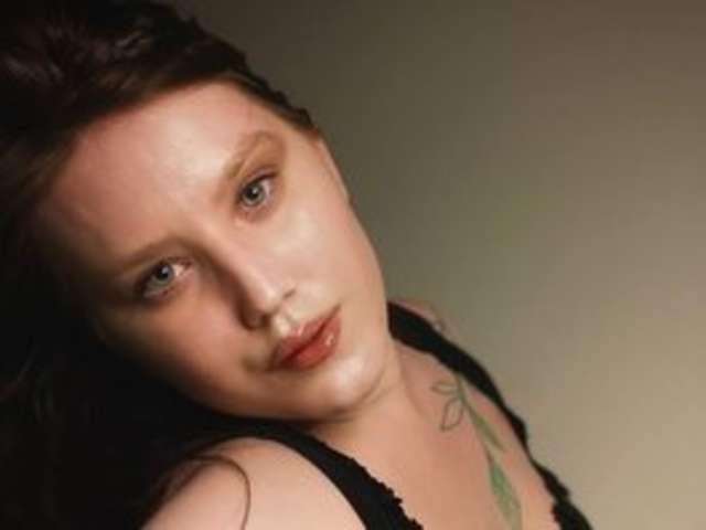go to chat with DollVice