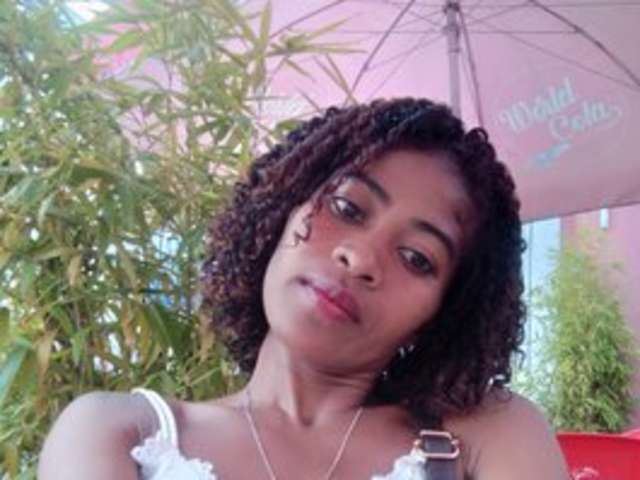 go to chat with DonnelaQuin