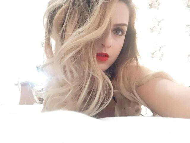 go to chat with DouceAmour