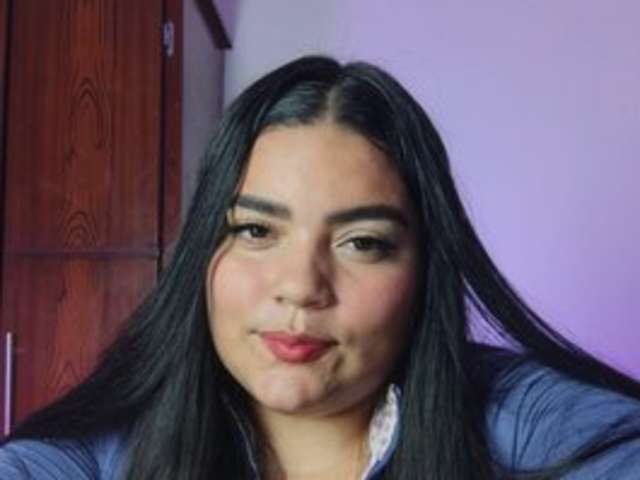 go to chat with Dulce-3112