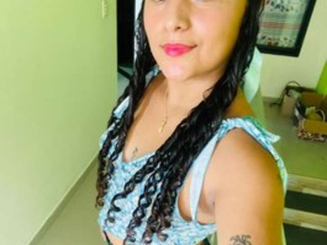 go to chat with Dulcemelissa777