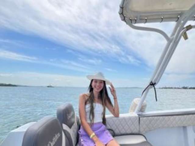 go to chat with DullceEstrella