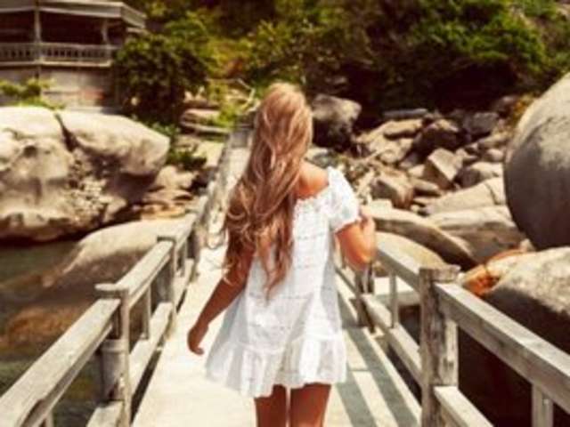 go to chat with Elegant00Girl