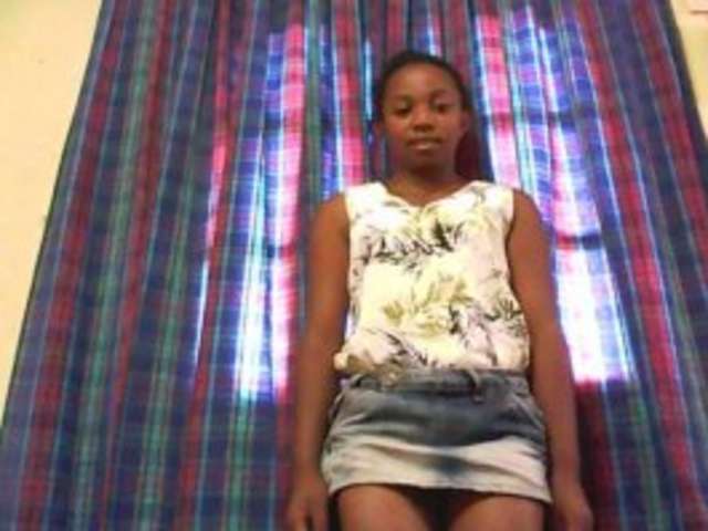 go to chat with ElianeXhot