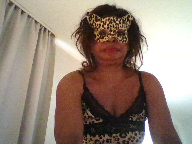 go to chat with Elianesexy1