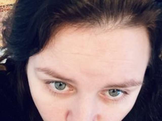 go to chat with Elieen2