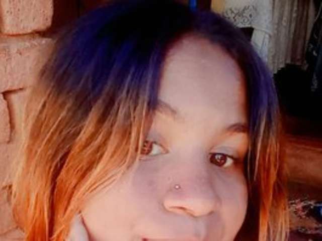 go to chat with Elinahsexy