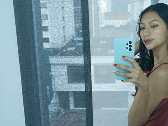 go to chat with ElissaWurens