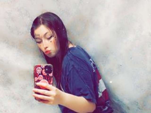 go to chat with ElsieRain4691