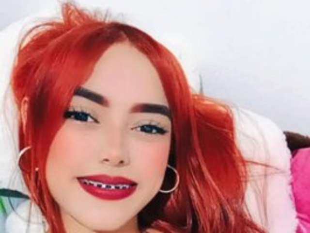 go to chat with Ema-Cruz