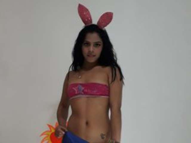 go to chat with Emily-Burning