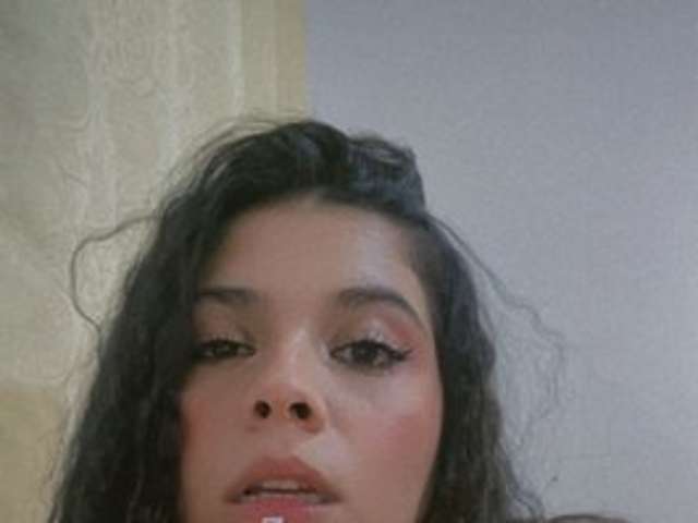 go to chat with Emily-Rivera78