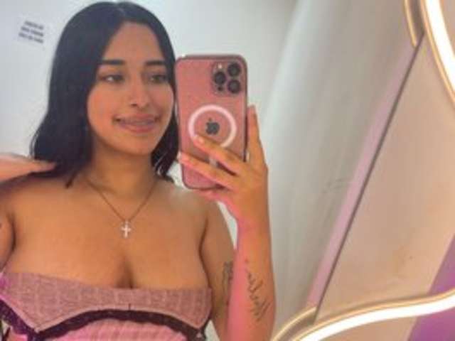 go to chat with Emily-tay1