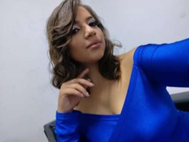 go to chat with EmilyCali