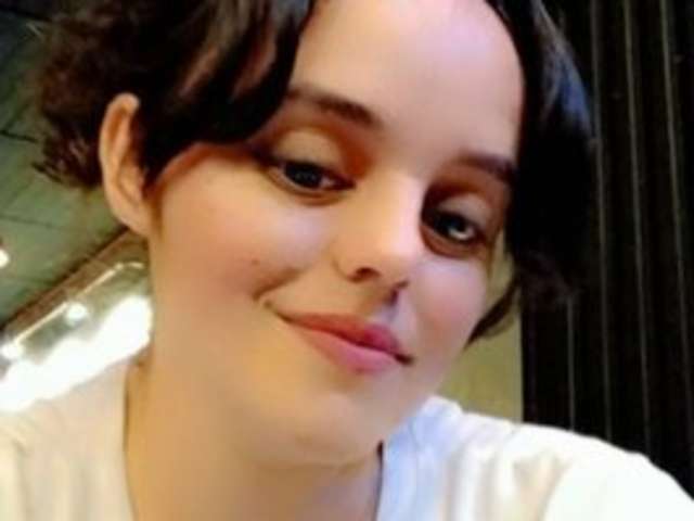 go to chat with EmilyCarters