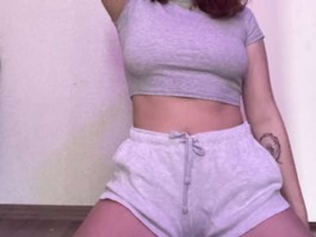 go to chat with Emma-24
