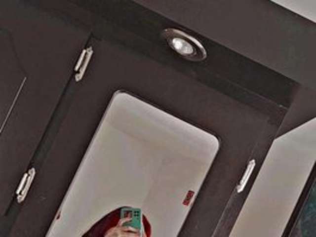 EMMA-EROTIC amateur webcam photo
