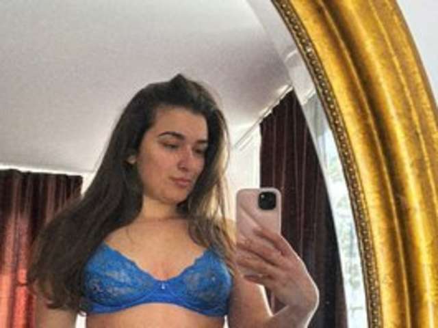 go to chat with EmmaDallas