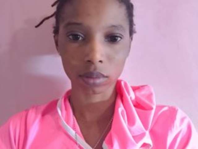 go to chat with EroticEve1
