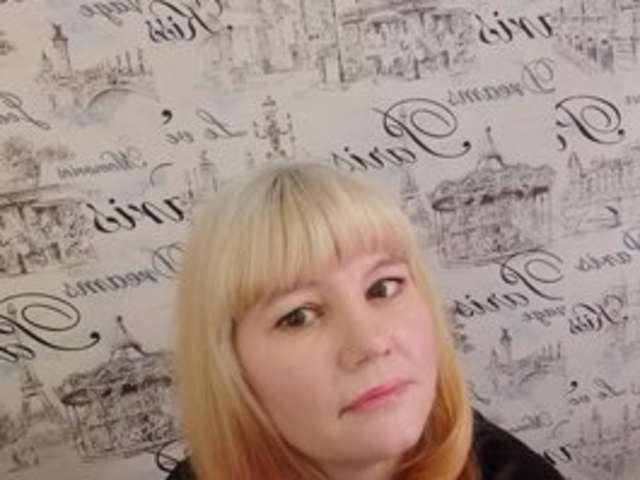 go to chat with Esenia79