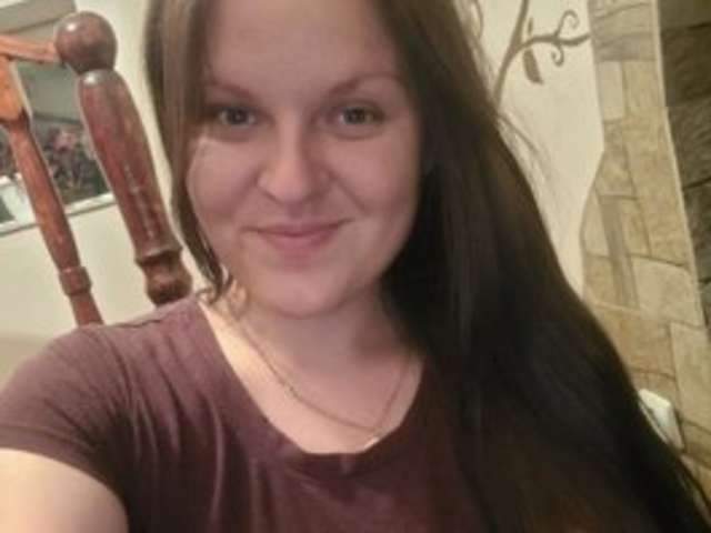 go to chat with Esma69