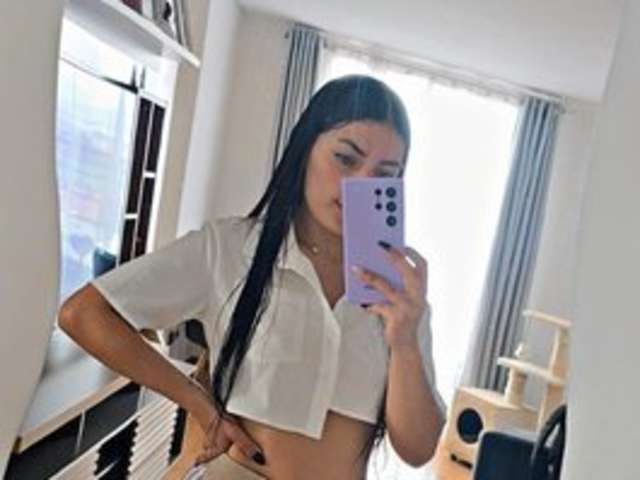 go to chat with Estefanii-R