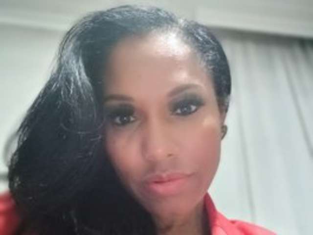 go to chat with Estrelalua32