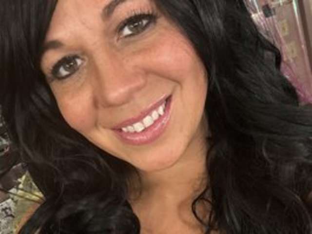 go to chat with Eva143