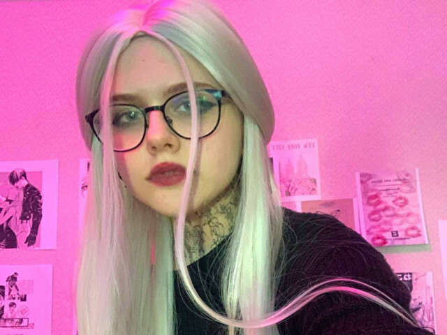 go to chat with Eva20