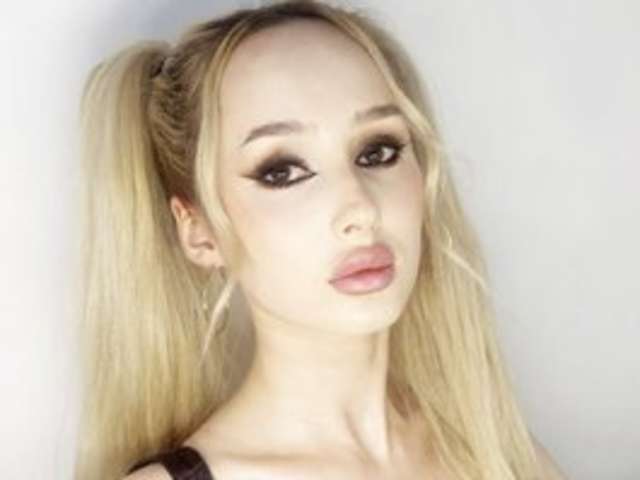 go to chat with Evaxxsp