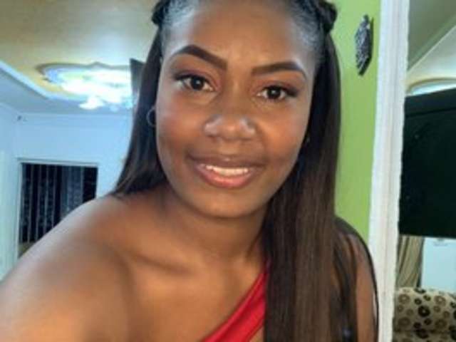 EVELYNBROOKS amateur webcam photo