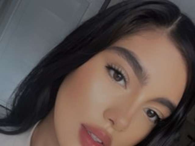 go to chat with EvieBell