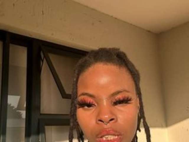 go to chat with ExclusiveBarbie