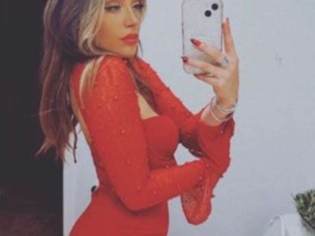go to chat with Eymbrlynn