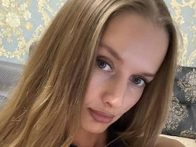 go to chat with Fantasy_Moonlight