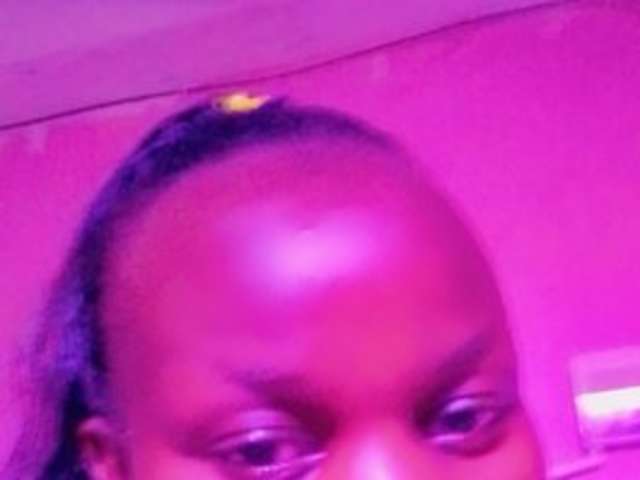 go to chat with Favoure