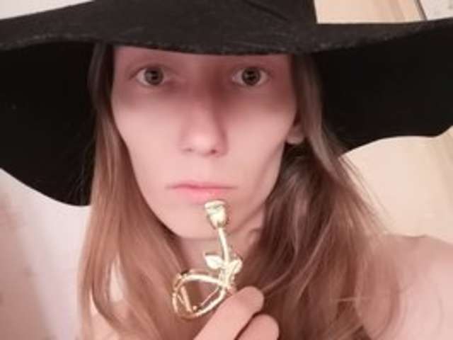 go to chat with FeraeCat