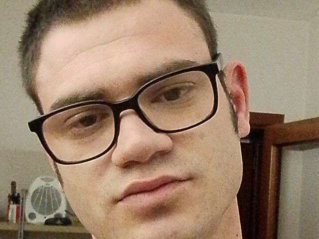 go to chat with Filsanfar23