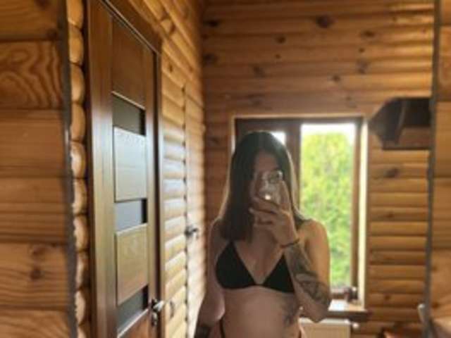 go to chat with Foxxx-1