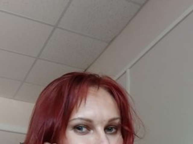 go to chat with Foxxx-7