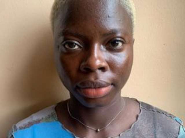 go to chat with FoxyElsa8