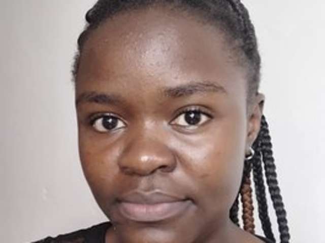 go to chat with Freaky-ebonie