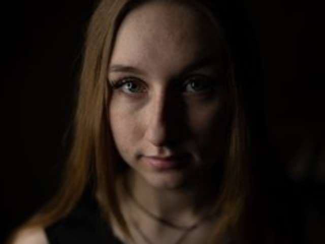go to chat with Frecklesgirl