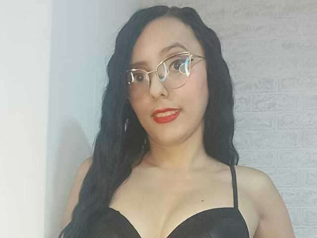 go to chat with Freyha