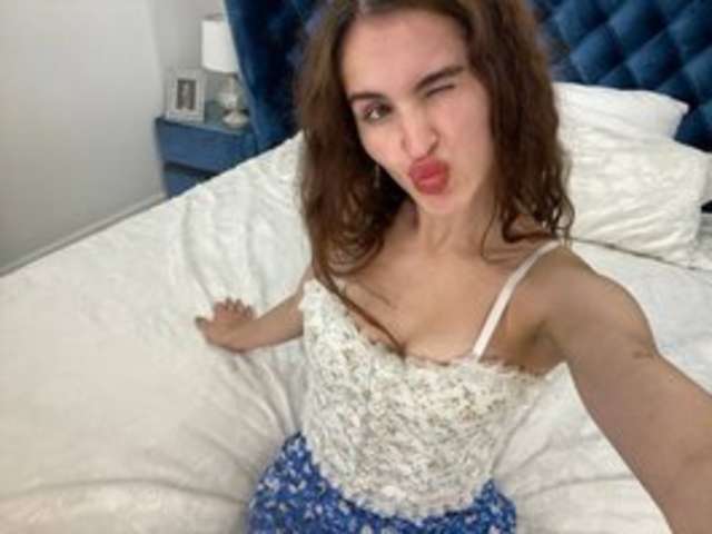 go to chat with FridaCure