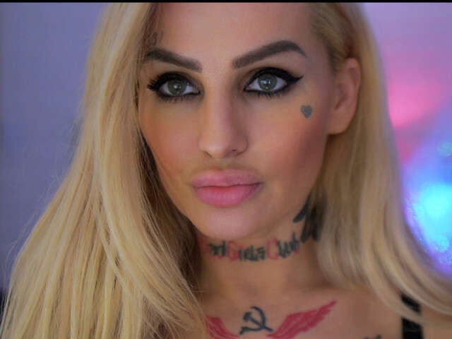 go to chat with FutureExGf