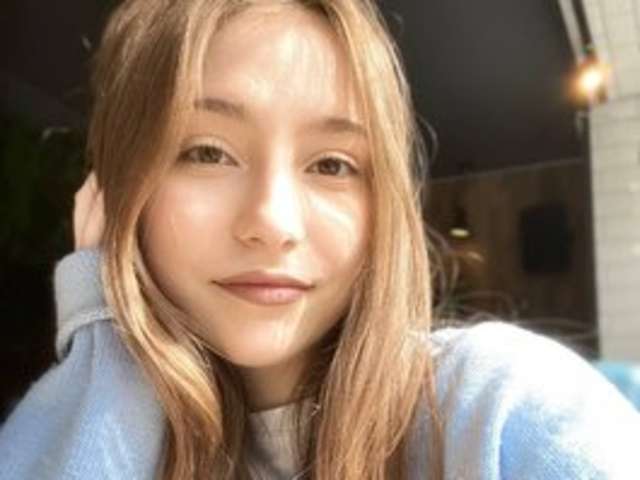 go to chat with Gello